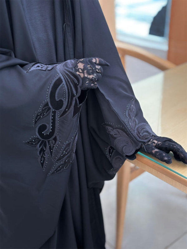عربی گلدوزی مخمل