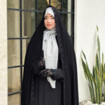 چادر سنتی گلدوزی